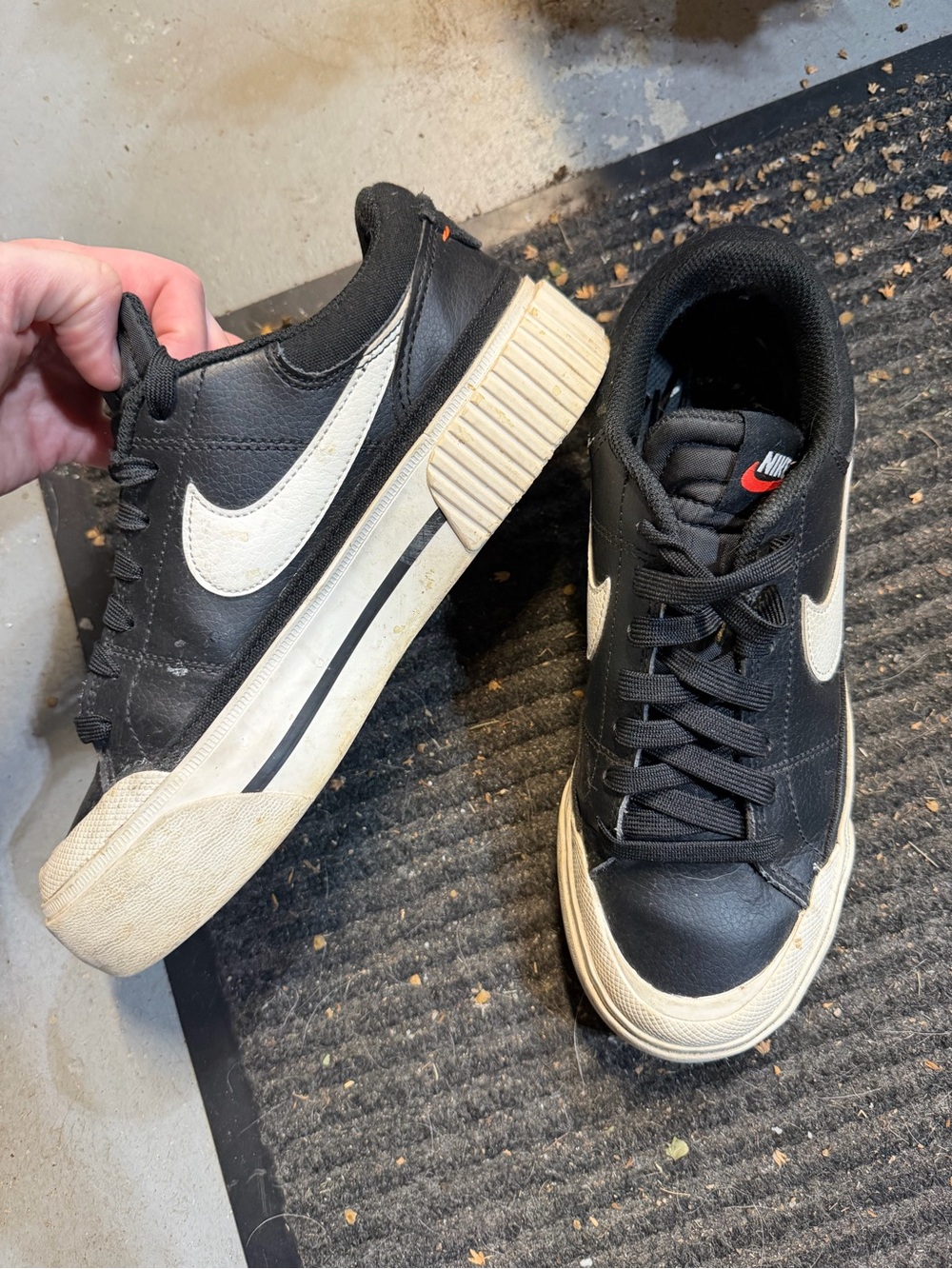 NIKE Court Legacy Lift Black Sail